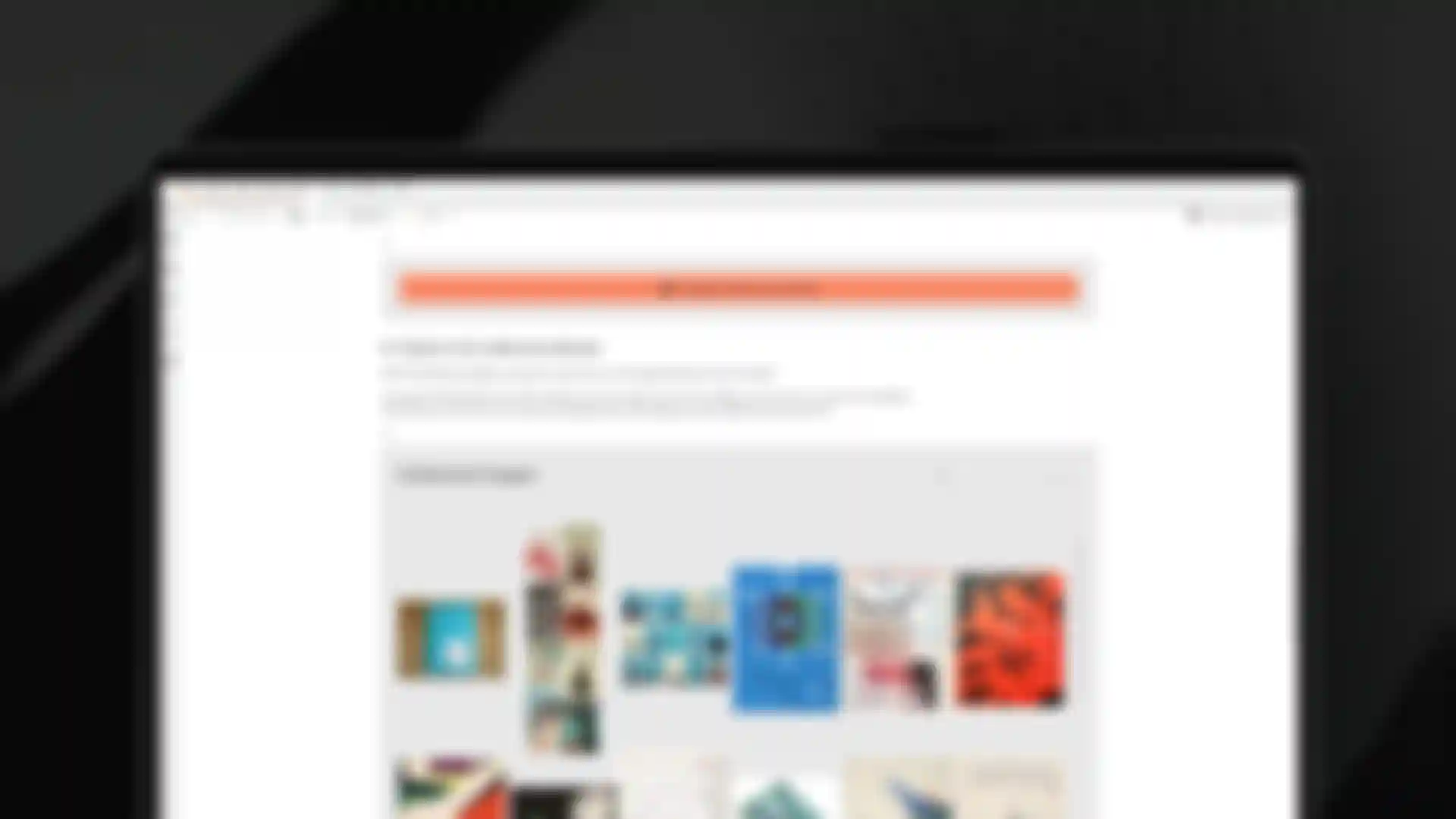 Das Notebook zur Datensatzerstellung durch Web-Crawling des IO-Frameworks, dargestellt auf einem Laptop.